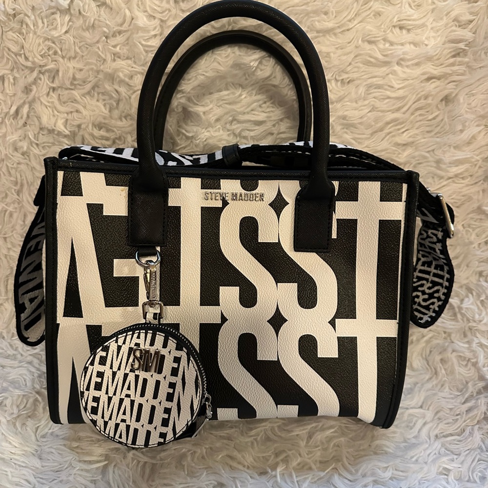 Steve Madden Monochrome Graphic Satchel